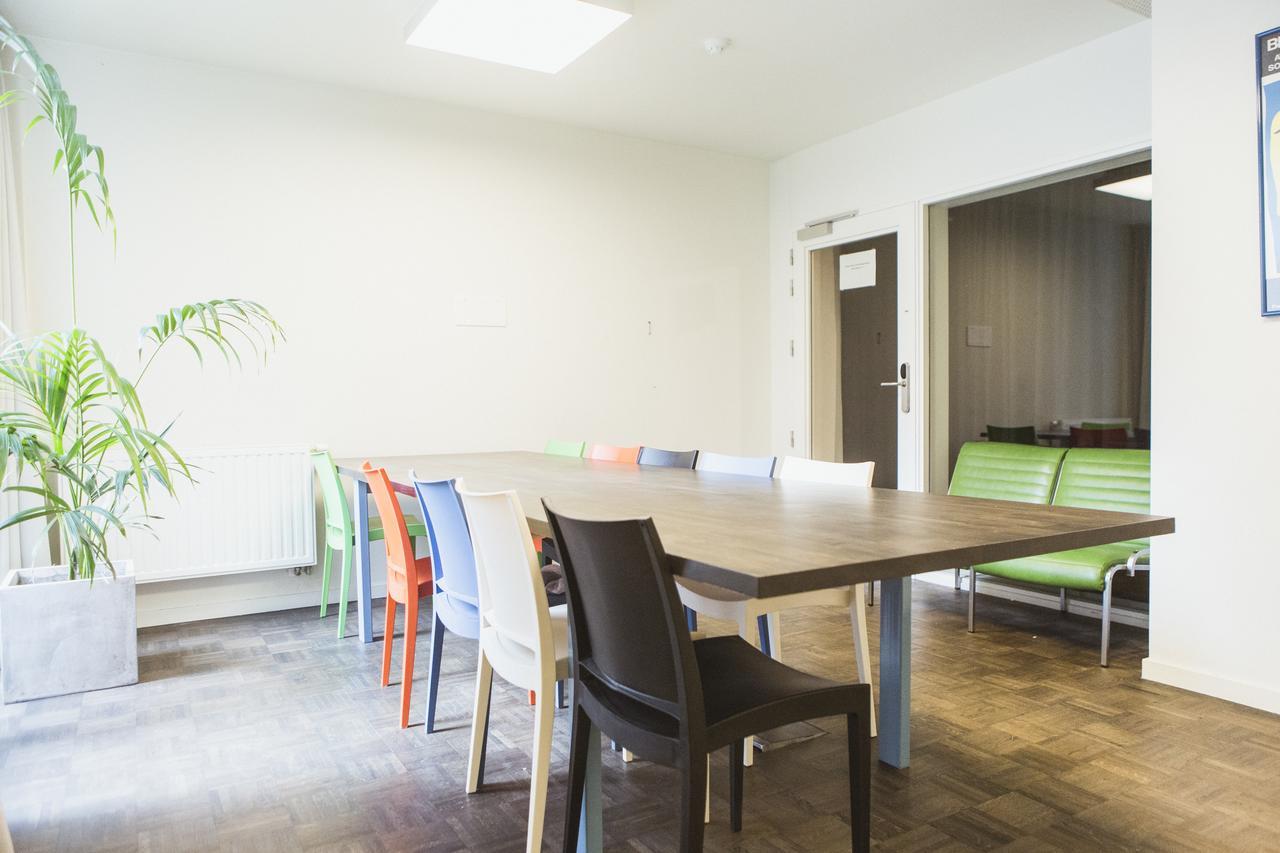 Snuffel Youth Hostel