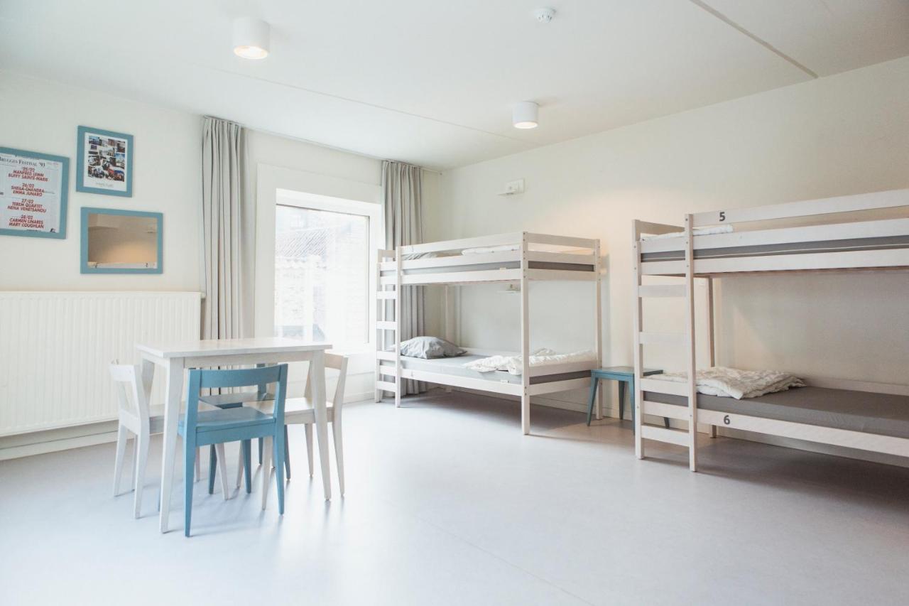 Snuffel Youth Hostel * Bruges